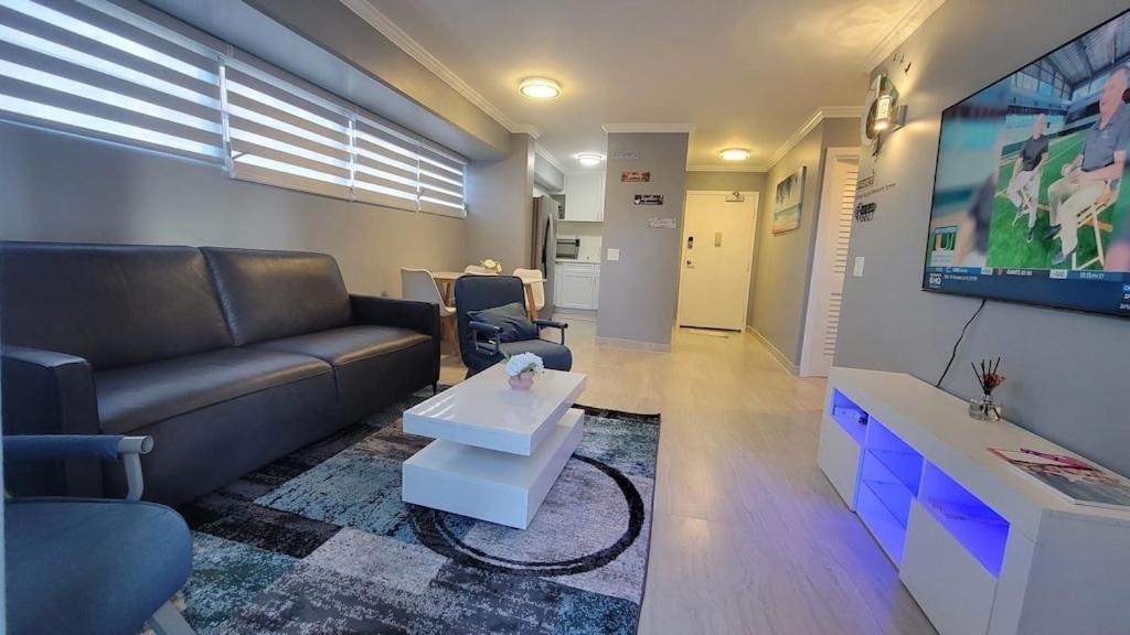 Waikiki Condo 2 Bedrooms 2 Bathrooms With 1 Free Parking Space Honolulu Exteriér fotografie